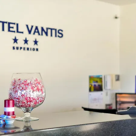 Otel Vantis Riverside