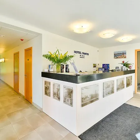 Hotel Vantis Riverside